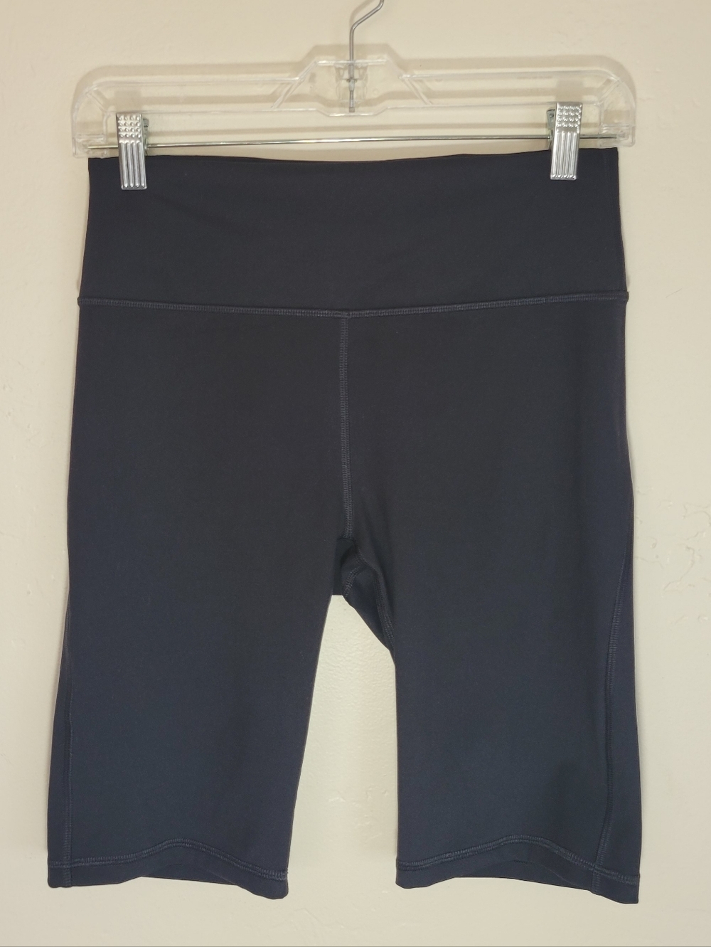 All IN MOTION Black Women’s High-Waist Bike Shorts SIZE M